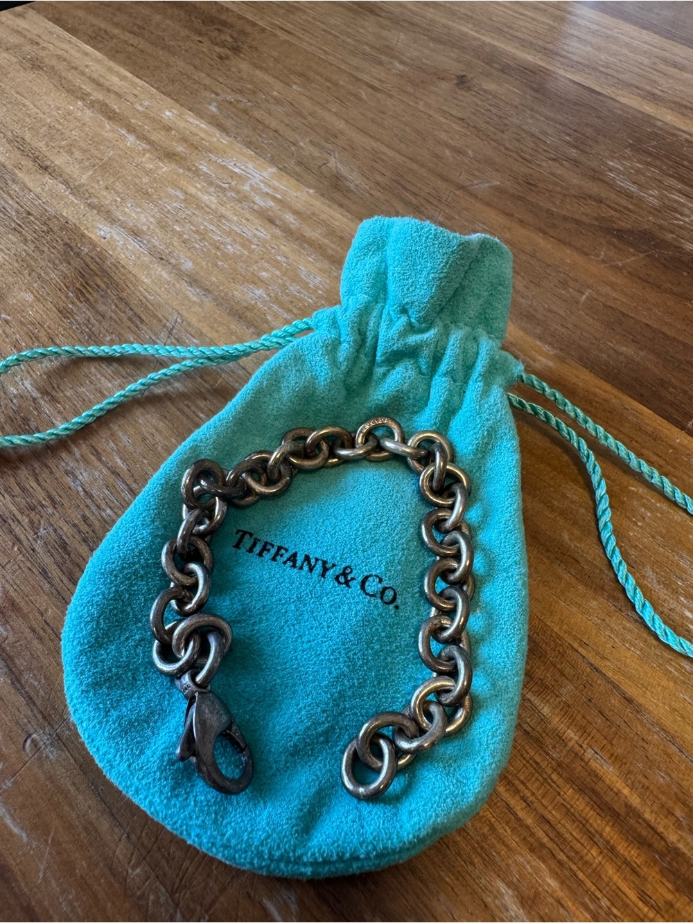 Tiffany & Co. Women’s Chunky Silver Chain Bracelet with Blue Pouch